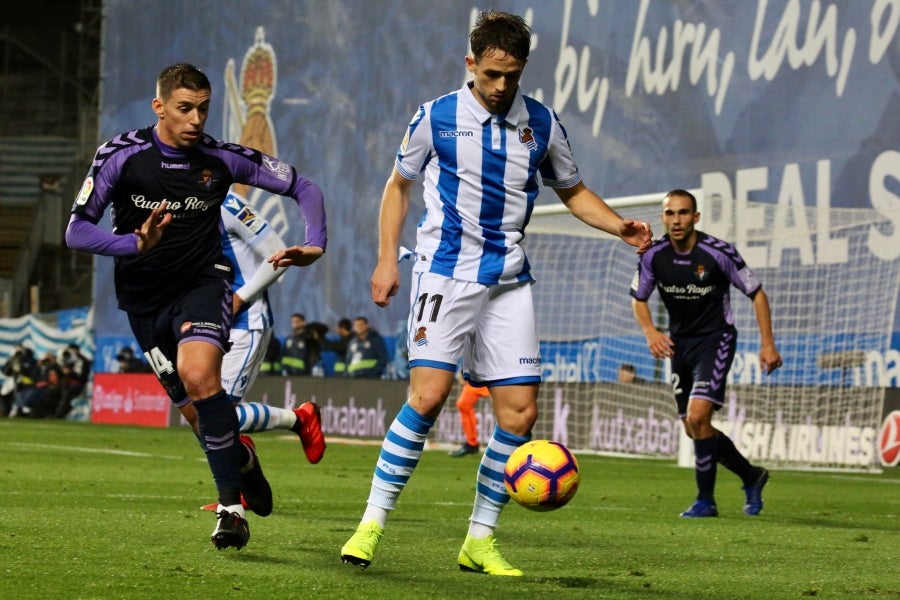 Los txuri-urdin se volcaron contra la portería rival sin ser capaces de materializar las numerosas ocasiones de gol (1-2). 