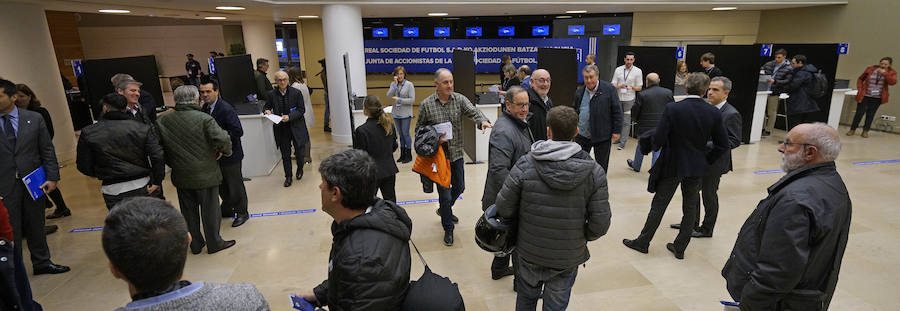 El club txuri urdin celebra su asamblea anual, en la que se definirán las claves del futuro