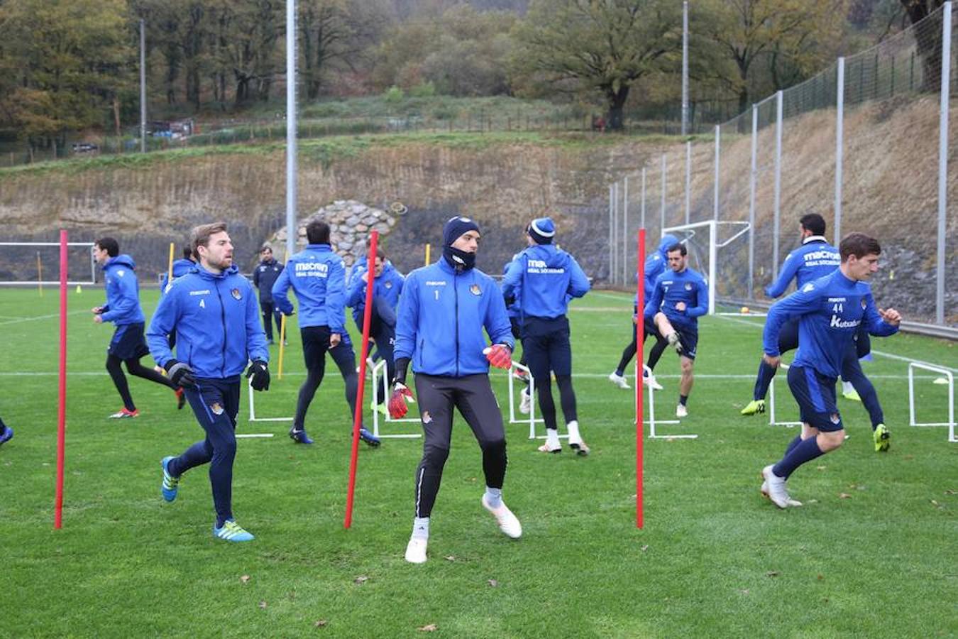 El equipo txuri-urdin se ha ejercitado hoy en Zubieta antes de medirse este sábado al Getafe