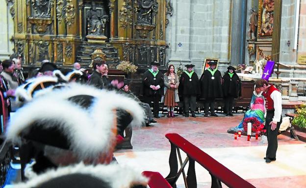 Donostia renueva su voto a la Virgen del Coro