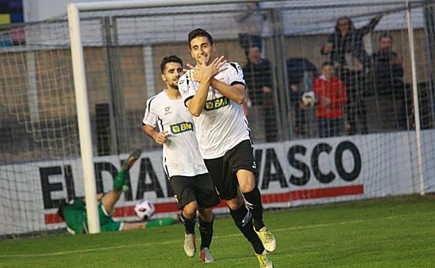 Celebración del Real Unión en el partido. 