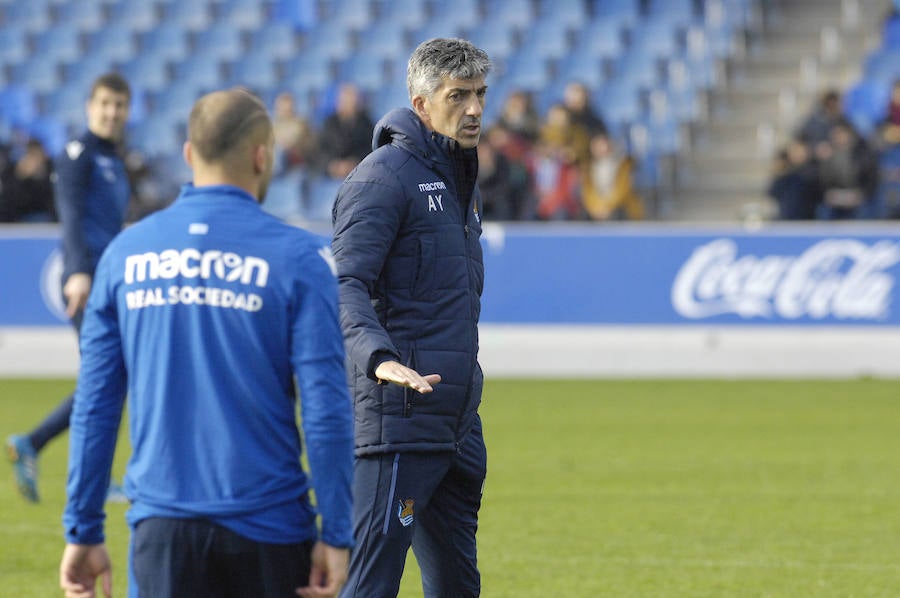 La Real Sociedad tiene hoy una doble sesión de entrenamiento a las ordenes de Imanol Alguacil en el que lo más destacado del primer entrenamiento ha sido la mala noticia de la lesión de Moya en la sesión matinal. A las 17:00 realizaran la segunda sesión.
