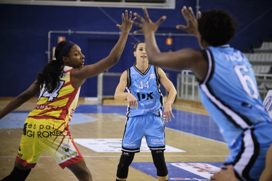 IDK Gipuzkoa ha perdido esta tarde en el Gasca 60-74 ante el líder de la Liga Día el Girona.