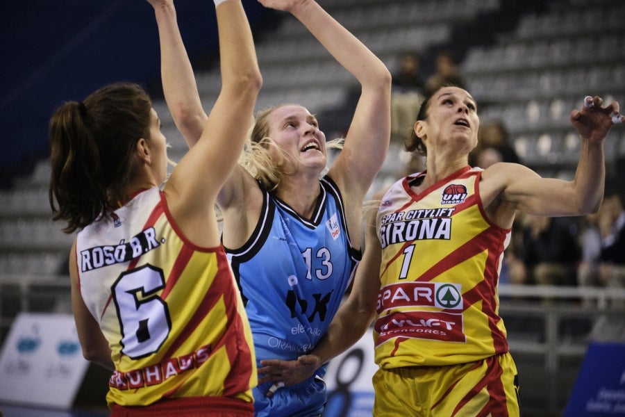 IDK Gipuzkoa ha perdido esta tarde en el Gasca 60-74 ante el líder de la Liga Día el Girona.