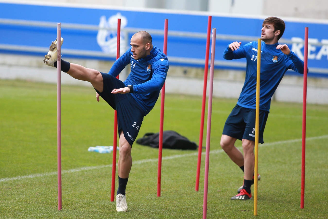 La Real Sociedad tratará de prolongar su buen momento anímico en la Copa del Rey en casa del Betis, en busca de un buen resultado que deje viva la eliminatoria para poder resolverla en Anoeta