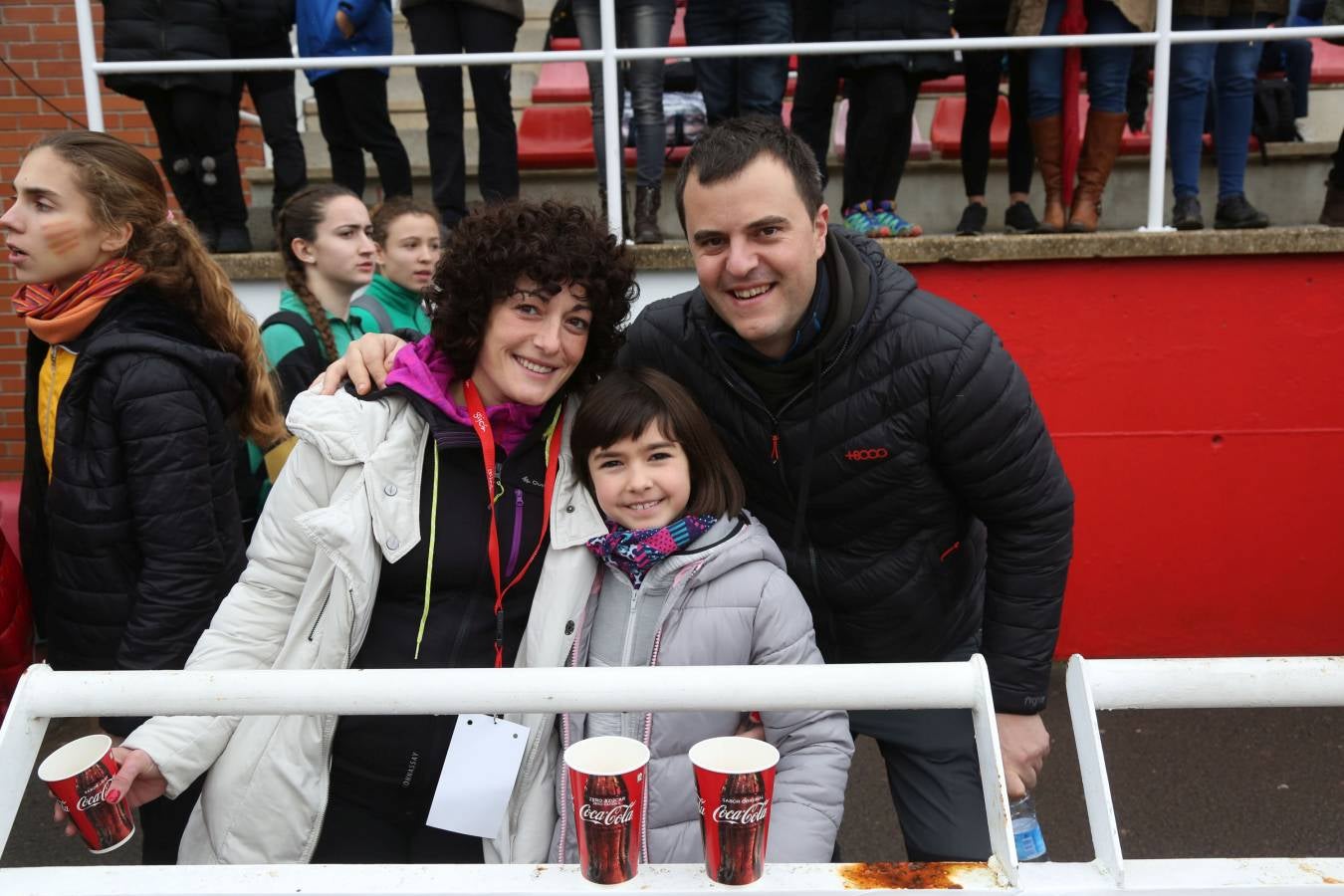 Cientos de aficionados se han acercado a Mintxeta para disfrutar del Cross Juan Muguerza de Elgoibar