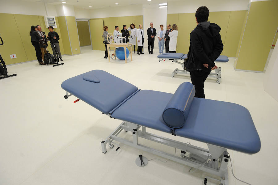 El Hospital de Eibar pondrá en marcha este miércoles una de sus nuevas unidades de hospitalización, que tiene capacidad para atender a unos 25 o 30 pacientes al mes. 