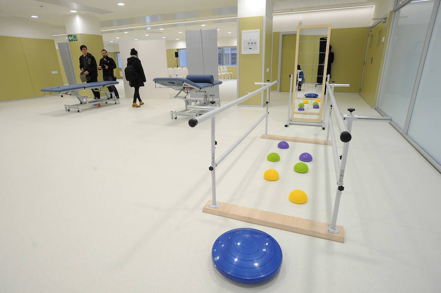 El Hospital de Eibar pondrá en marcha este miércoles una de sus nuevas unidades de hospitalización, que tiene capacidad para atender a unos 25 o 30 pacientes al mes. 
