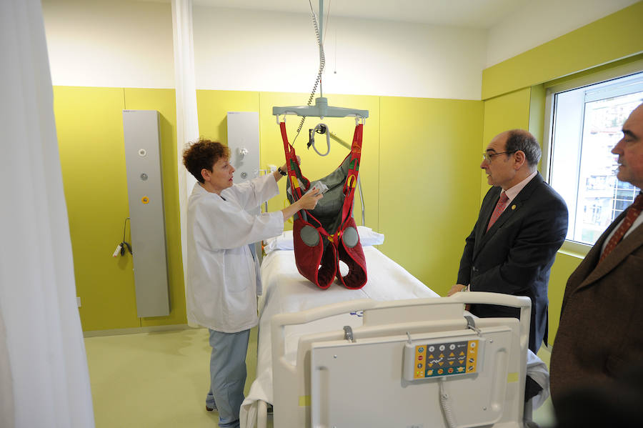 El Hospital de Eibar pondrá en marcha este miércoles una de sus nuevas unidades de hospitalización, que tiene capacidad para atender a unos 25 o 30 pacientes al mes. 
