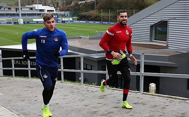 Imagen de archivo de Theo y de Moyá