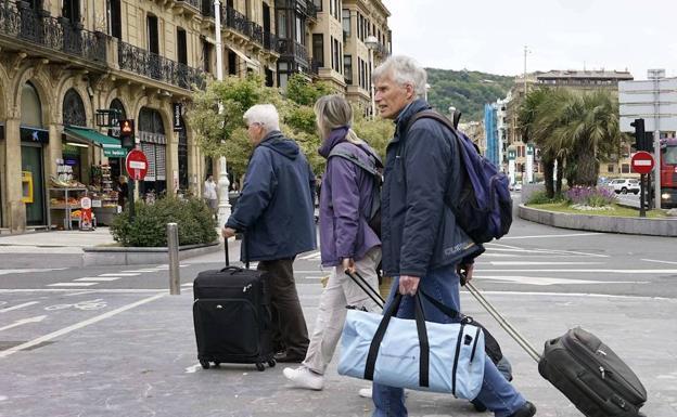 Los turistas protagonizan el 40% del gasto presencial en Gipuzkoa