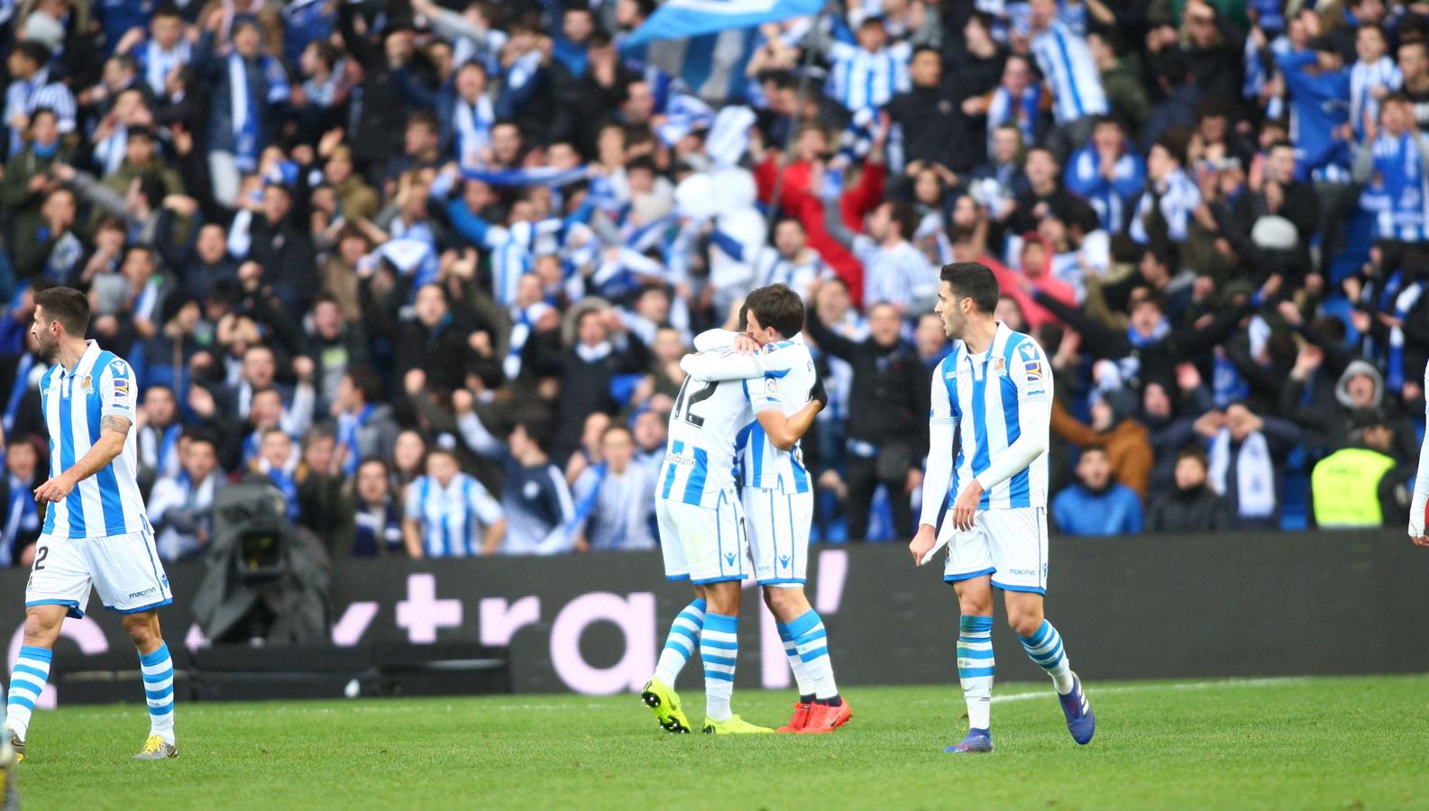 Las mejores imágenes del derbi entre la Real Sociedad y el Athletic en Anoeta. 