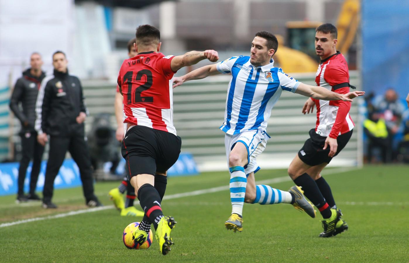 Las mejores imágenes del derbi entre la Real Sociedad y el Athletic en Anoeta. 