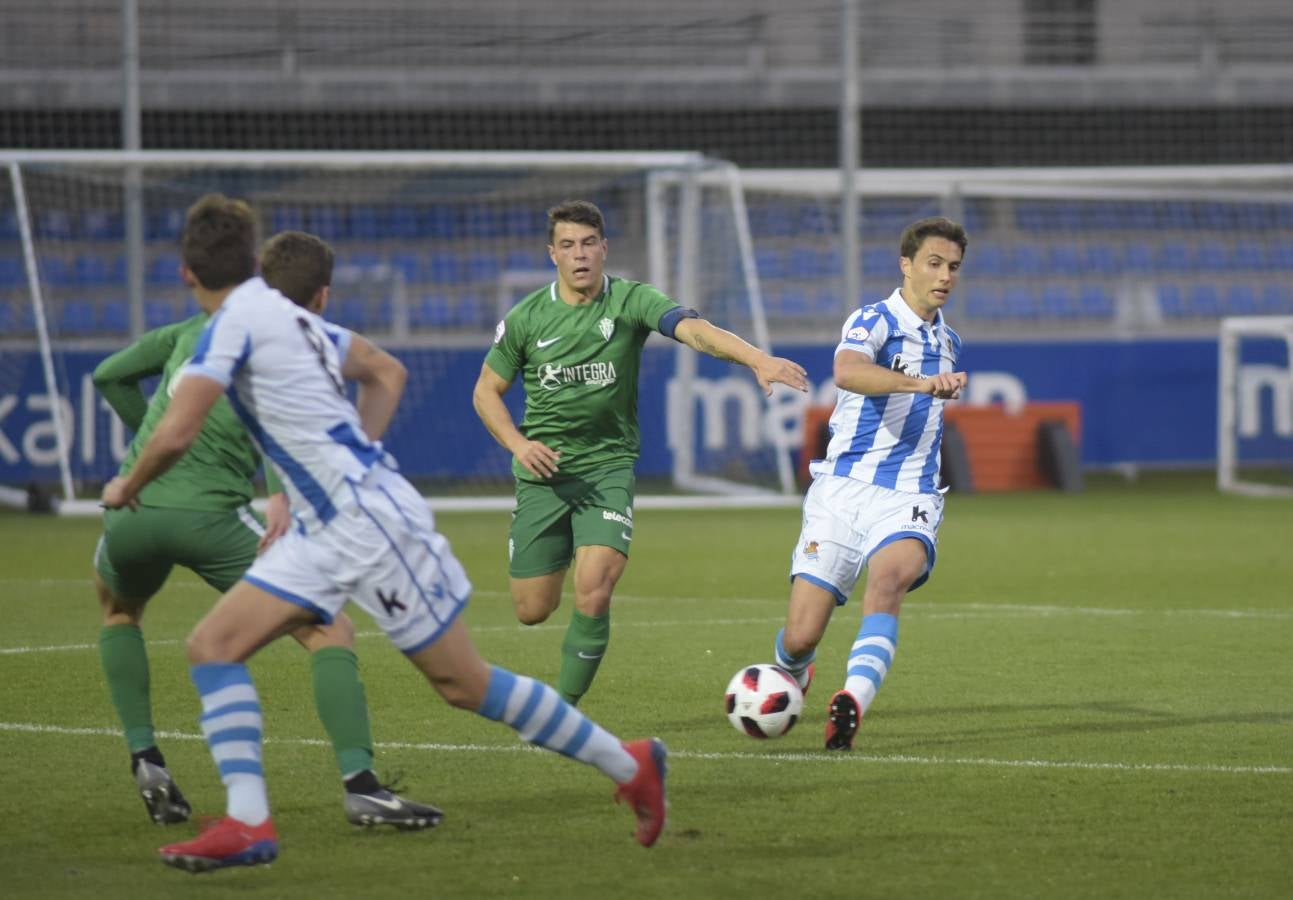 El filial de la Real Sociedad se enfrenta al equipo asturiano. 