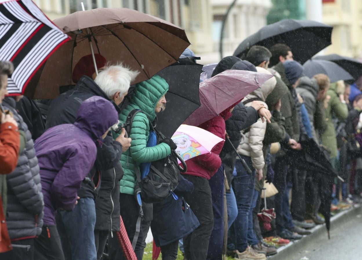 Lluvia, frío y triunfos muy reñidos en los 10 kilómetros de la Gimnástica de Ulía 