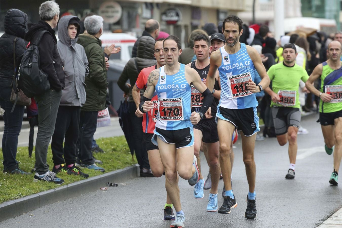 Lluvia, frío y triunfos muy reñidos en los 10 kilómetros de la Gimnástica de Ulía 