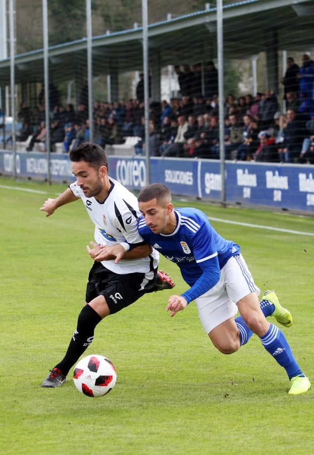 El Real Unión empata ante el Oviedo con un gol de Mikel Obregozo. 