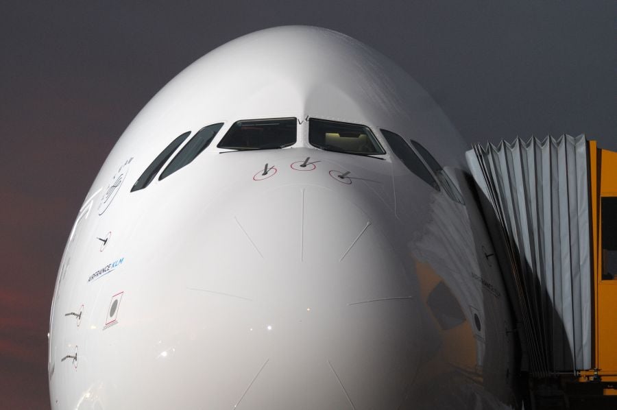 Fin de trayecto para el superjumbo de Airbus. El último A380 será entregado en 2021. A partir de ahí, la compañía europea dejará de fabricar este gigante de los cielos, un modelo que nunca llegó a despegar económicamente. 