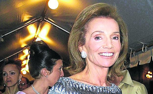 La musa y modelo Caroline Lee Radziwill. 
