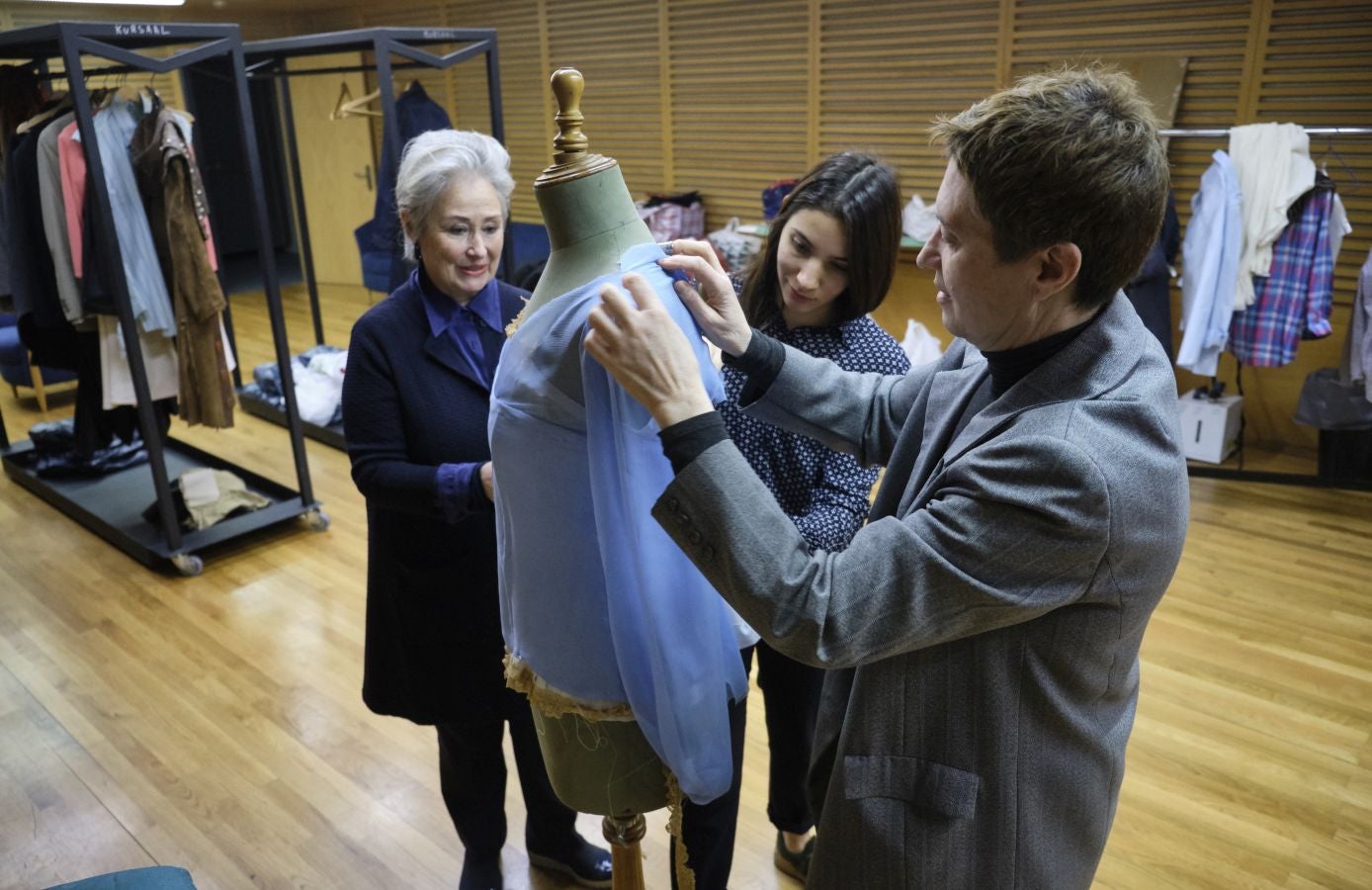 DV se interna en los preparativos de La Flauta Mágica, una producción de Opus Lírica que cuenta con la participación de 130 integrantes.