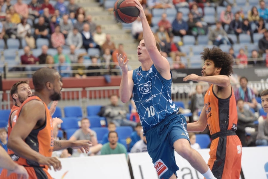 El Gipuzkoa Basket se enfrenta en casa al Valencia Basket. 