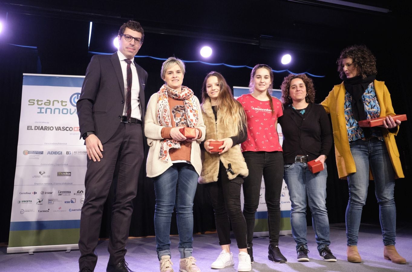 El emprendimiento tiene futuro en Gipuzkoa. Es la principal conclusión que se puede extraer de la séptima edición de STARTinnova, el programa pedagógico impulsado por diariovasco.com y que este curso ha contado con la participación de más de 3.000 alumnos unos 200 centros escolares en Euskadi, Asturias, Valencia, La Rioja, Castilla y León y Madrid.