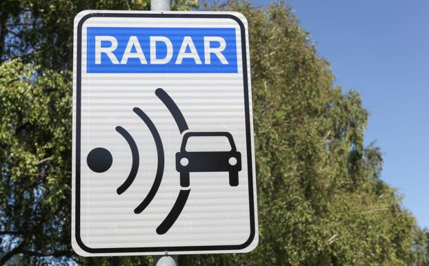 La DGT desvela el truco que usa para confundir a los conductores con los radares