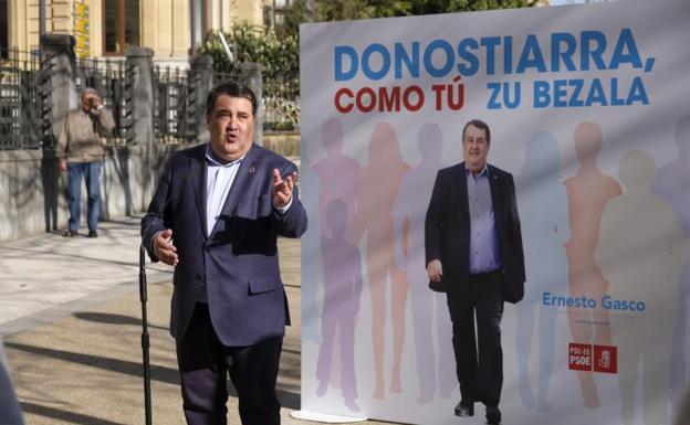 Ernesto Gasco en la presentación de su campaña para las elecciones municipales. 