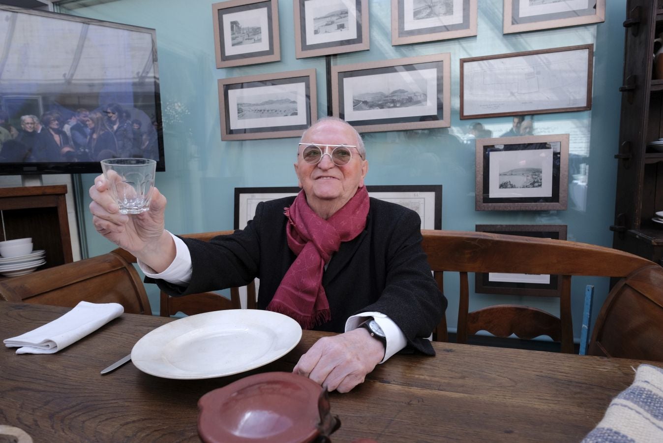 San Telmo y Tabakalera inauguran dos exposiciones que retratan la evolución de la sociedad vasca a través del chef donostiarra y la Nueva Cocina Vasca