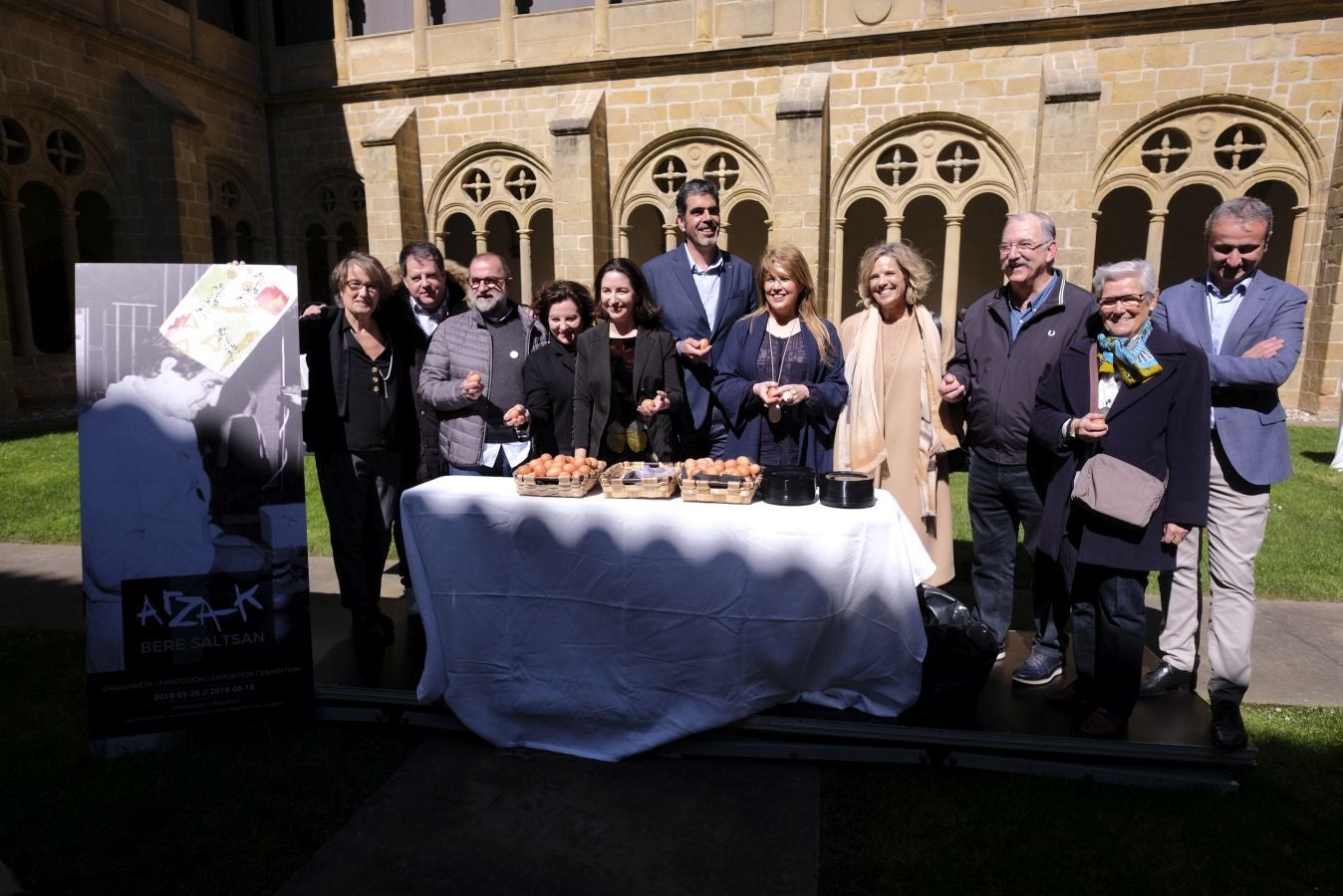 San Telmo y Tabakalera inauguran dos exposiciones que retratan la evolución de la sociedad vasca a través del chef donostiarra y la Nueva Cocina Vasca