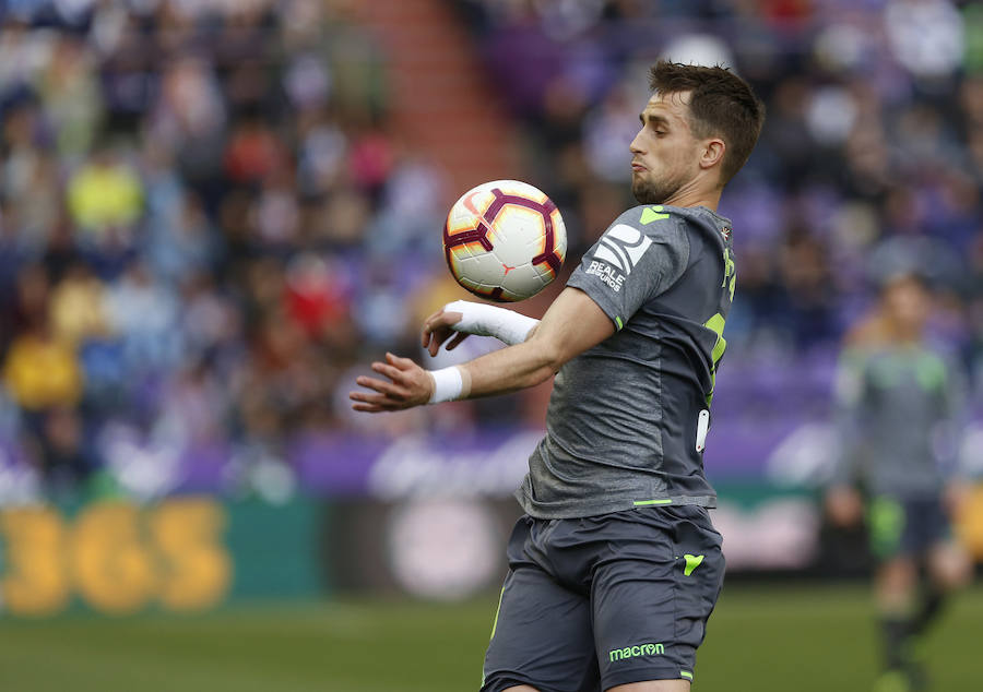 La Real Sociedad busca llevarse los tres puntos del José Zorrilla para mantener viva la esperanza de Europa.