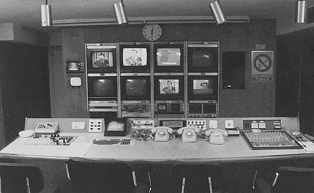 Uno de los primeros estudios del centro territorial de TVE en Bilbao.