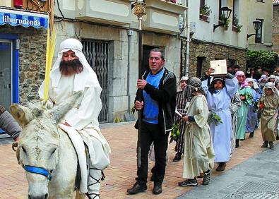 Imagen secundaria 1 - Domingo de bendiciones