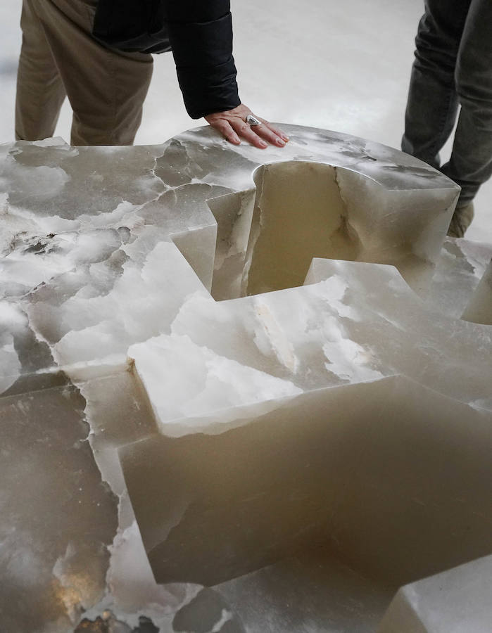 Un goteo incesante de visitantes vuelve a dar vida a Chillida Leku en la aapertura oficial al público este miércoles