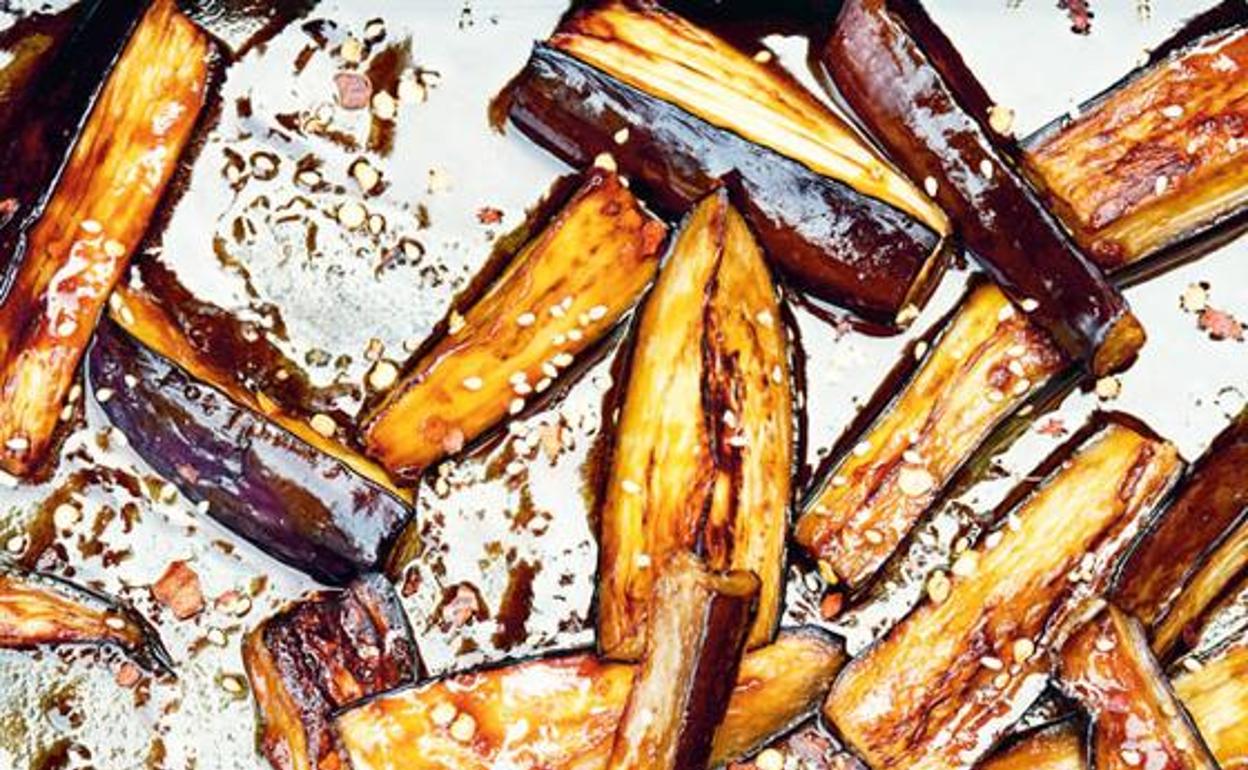 Recetas de berenjenas glaseadas con miso y sésamo