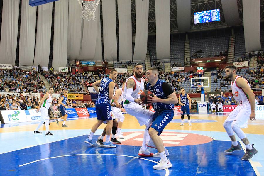 El GBC-Delteco ha perdido 77-87 ante el Baskonia en casa.