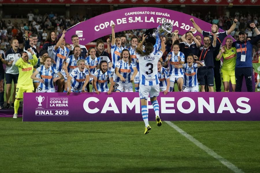 La Real Sociedad hace historia al vencer en la final de la Copa de la Reina ante el Atlético Madrid. 