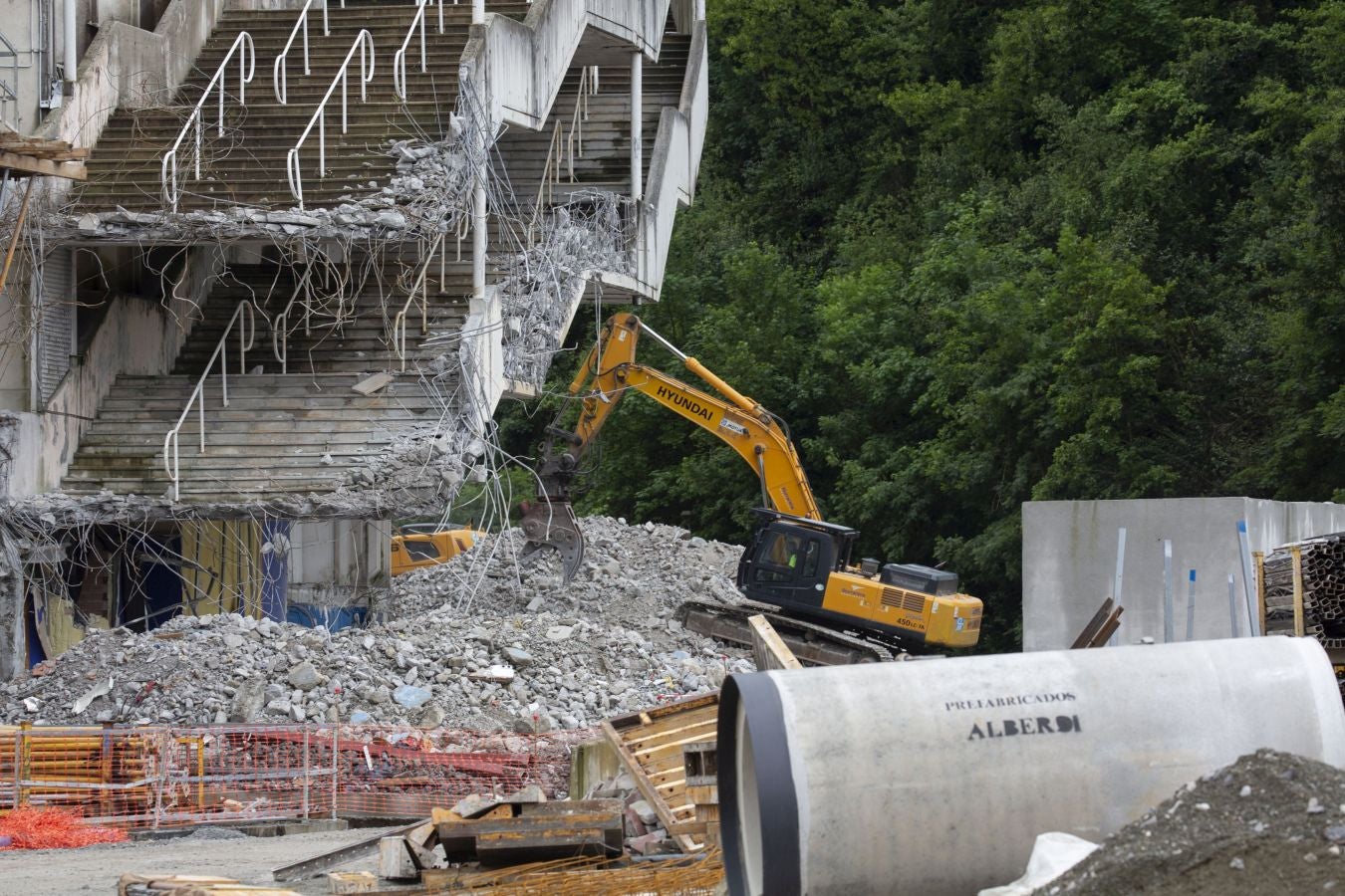 Fotos: Sin fútbol, las obras de Anoeta aceleran