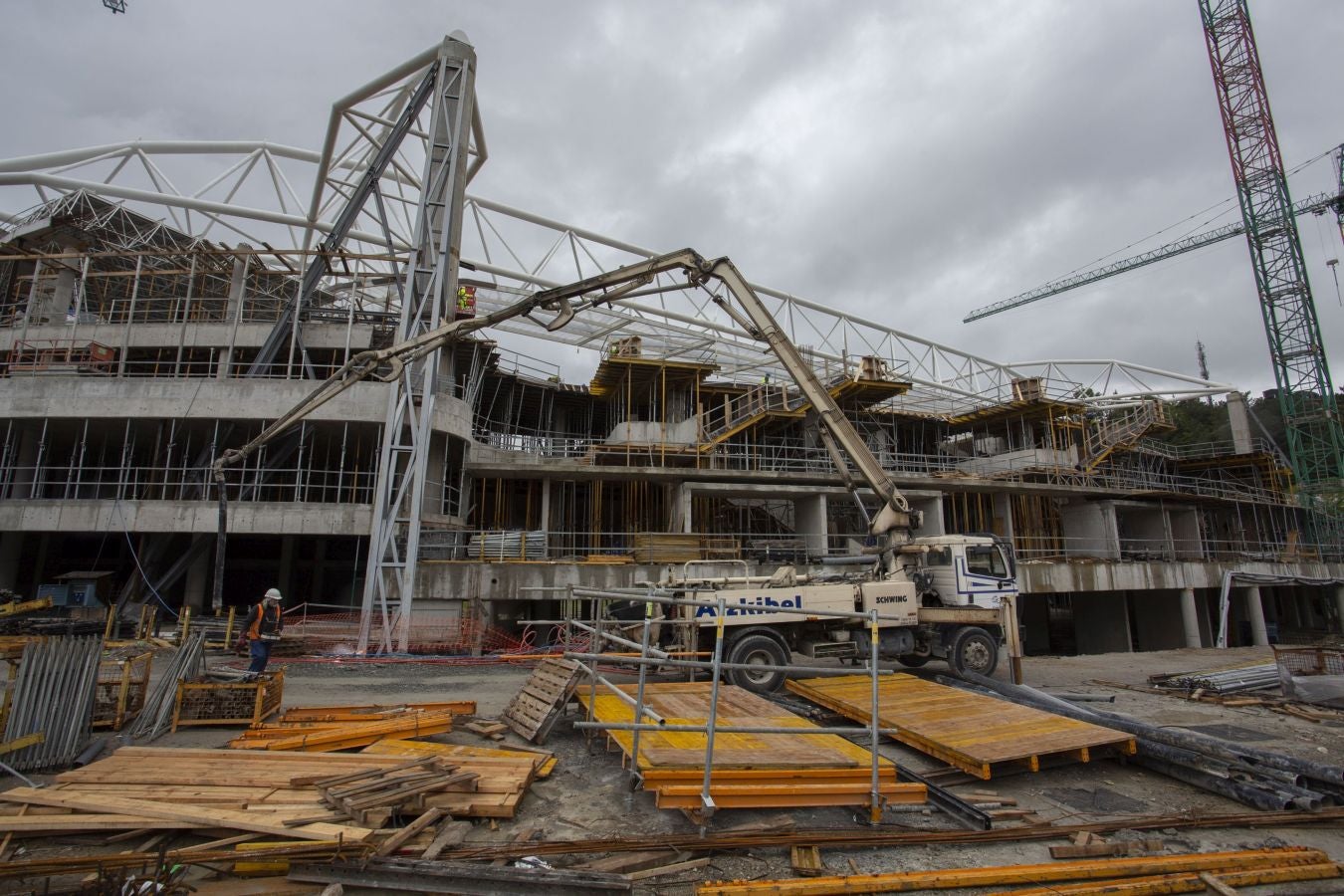 Fotos: Sin fútbol, las obras de Anoeta aceleran