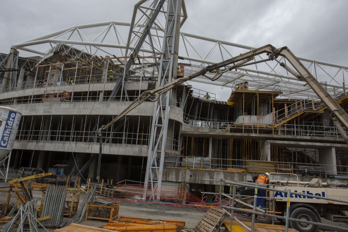 Fotos: Sin fútbol, las obras de Anoeta aceleran