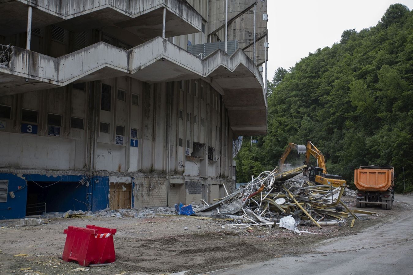 Fotos: Sin fútbol, las obras de Anoeta aceleran