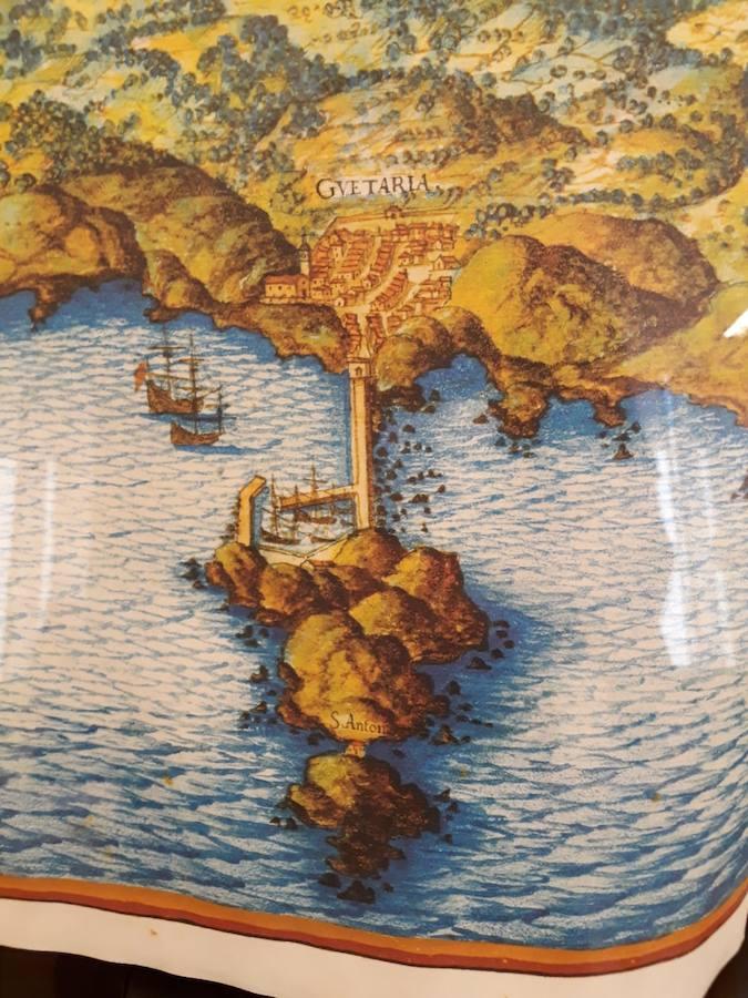 El Instituto Geográfico ha reunido una colección de cartas náuticas relacionadas con la expedición de Magallanes y el Cano en el V centenario de la vuelta al mundo.