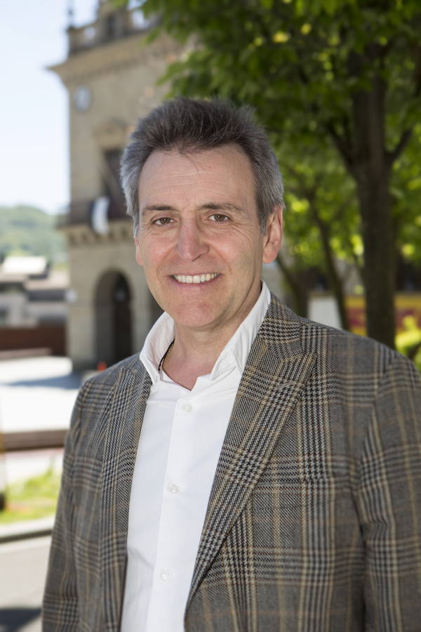 El PNV presentará en Irun a Iridoy a la investidura para pugnar con Santano