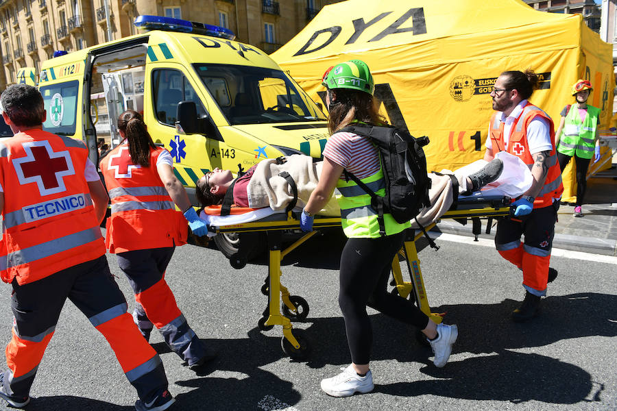 Fotos: Simulacro de incendio en el Teatro Victoria Eugenia
