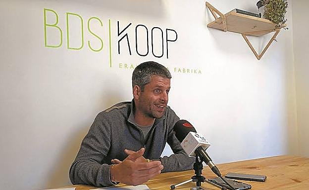 Nuevo modelo. Mikel Valero anunció la jornada del 6 de junio en BDS Koop.