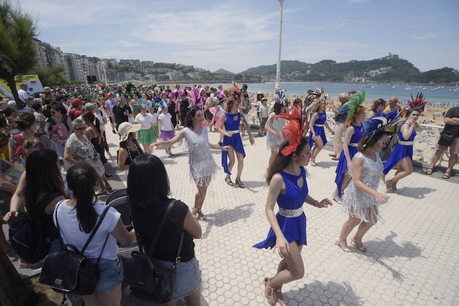 Basoka, el minifestival musical que todos los años se celebra entre los árboles del bosque de Miramón, se ha convertido en una de las citas ineludibles de Olatu Talka. Esta vez Basoka recupera su formato habitual con funciones con un marcado color folkie, 