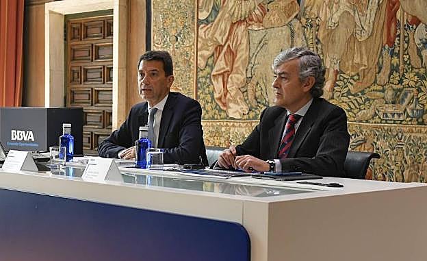 Rafael Domènech y Carlos Gorria, ayer. 