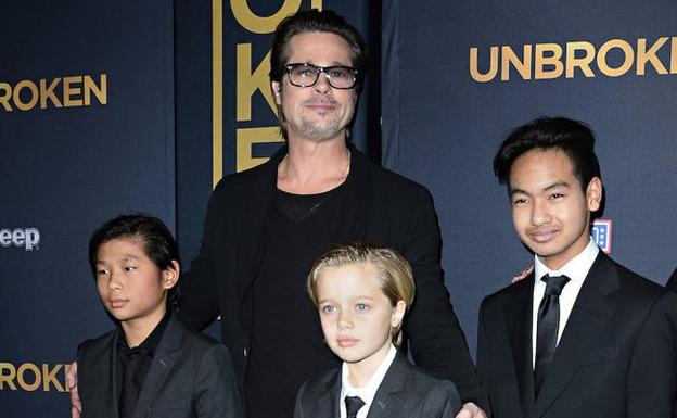 Brad Pitt con sus hijos (imagen de archivo). 