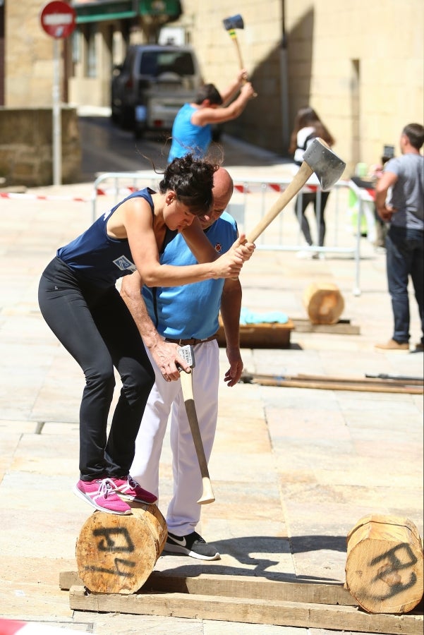Deportes rurales, música y espectáculos han llenado las calles del municipio con buen ambiente y tradición.