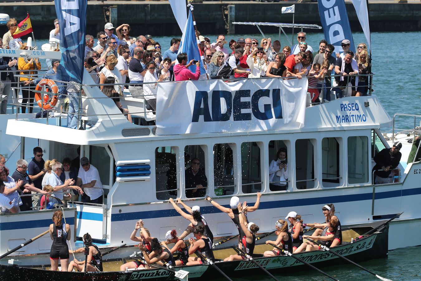 La 'Madalen' marca un tiempo de 11.04:44 y se consolida como líder de la segunda categoría femenina